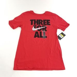 Mens Small Nike Athletic Cut T-Shirt Red